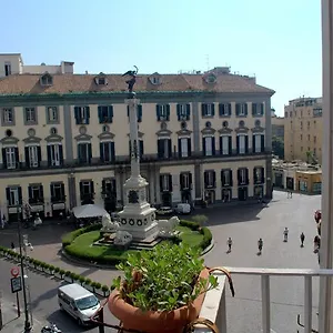 Relais Piazza Dei Martiri , Nápoles Itália